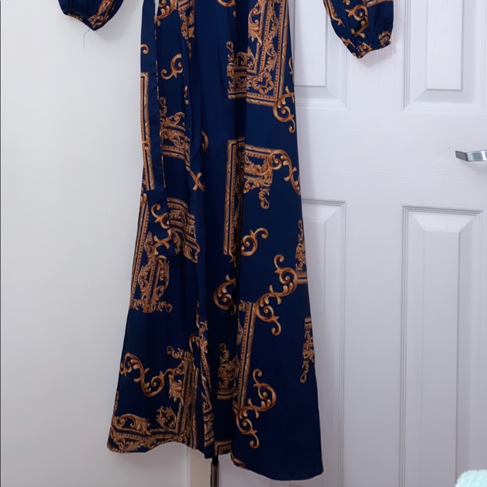 Dress - Picture 2 of 2